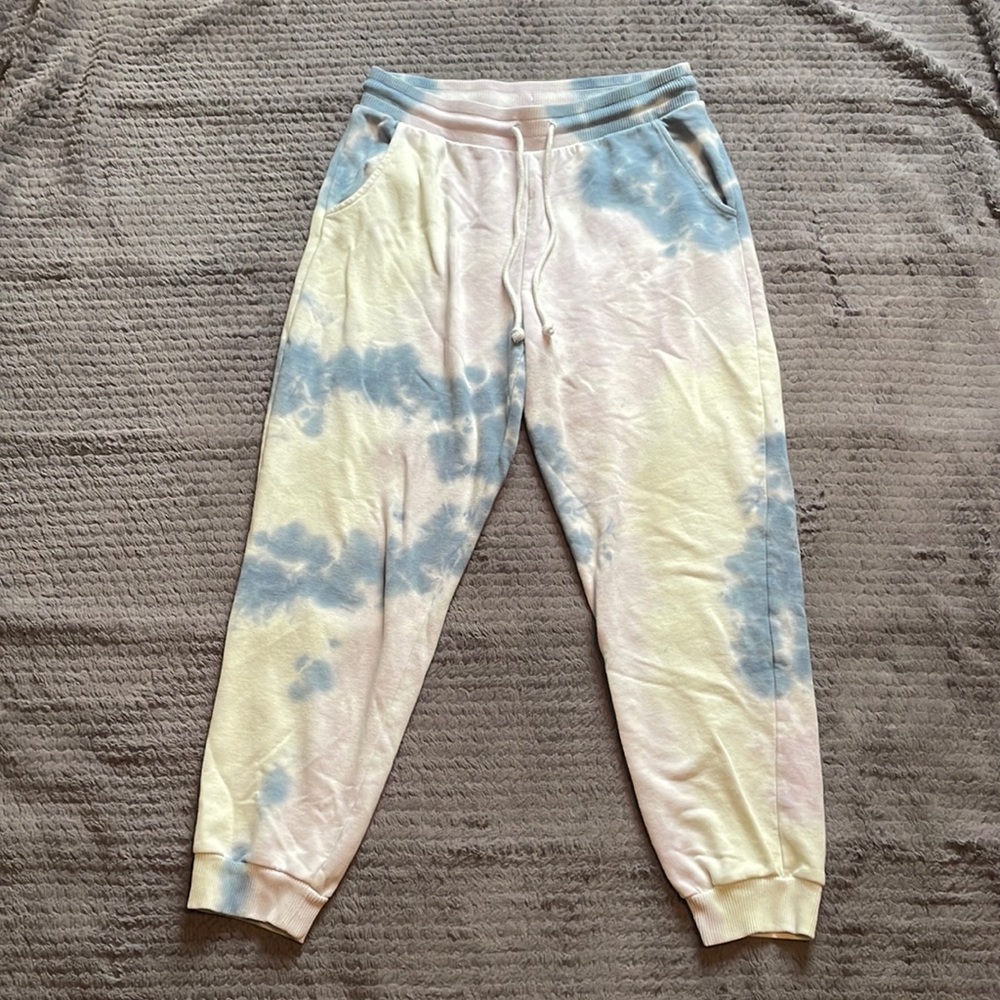 Medium American Eagle tie-dye sweatpants